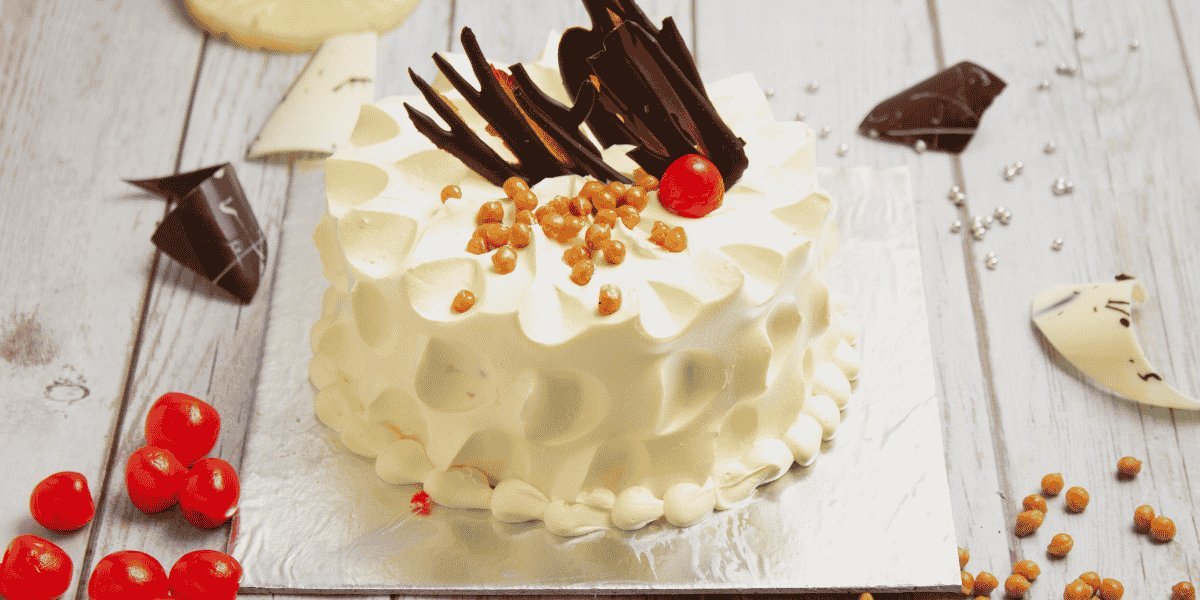 Butterscotch Cake vs Chocolate Cake | Which Is Better?